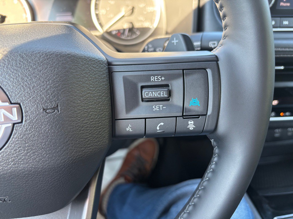 2025 Nissan Rogue Image 28