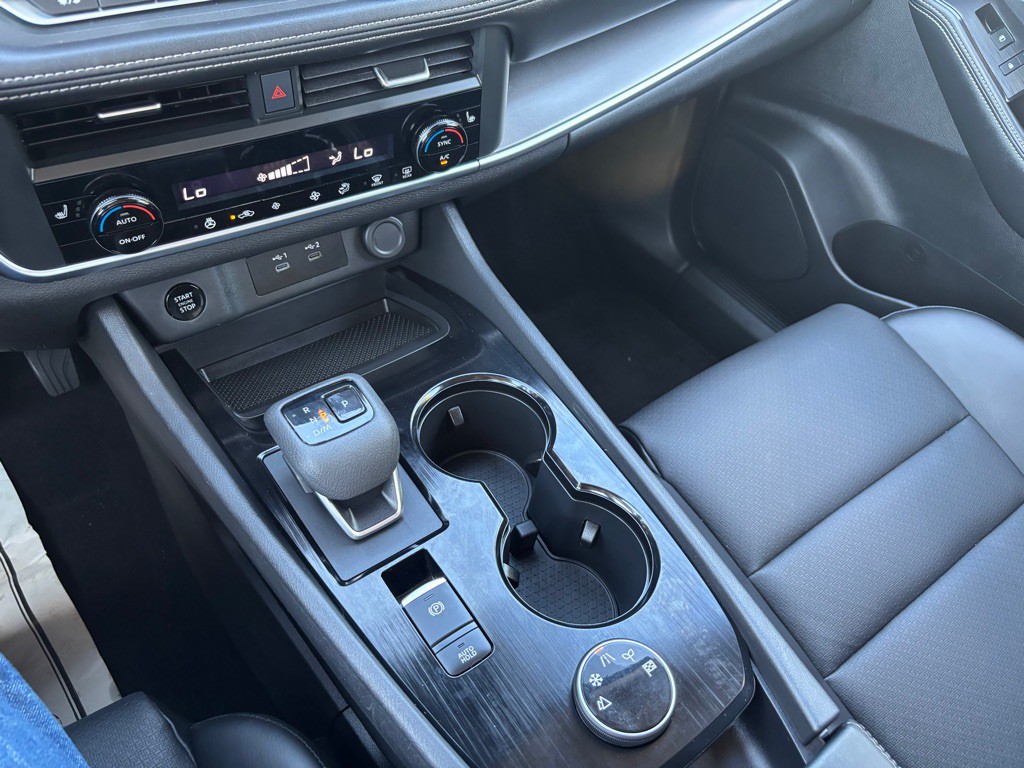 2025 Nissan Rogue Image 29