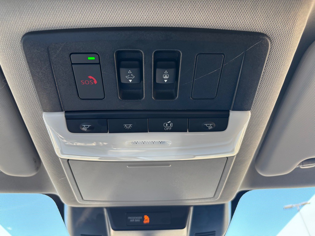 2025 Nissan Rogue Image 38