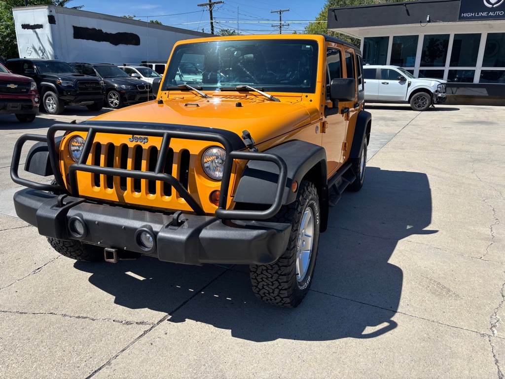 2012 Jeep Wrangler Unlimited Image 3