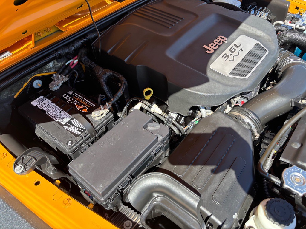 2012 Jeep Wrangler Unlimited Image 38