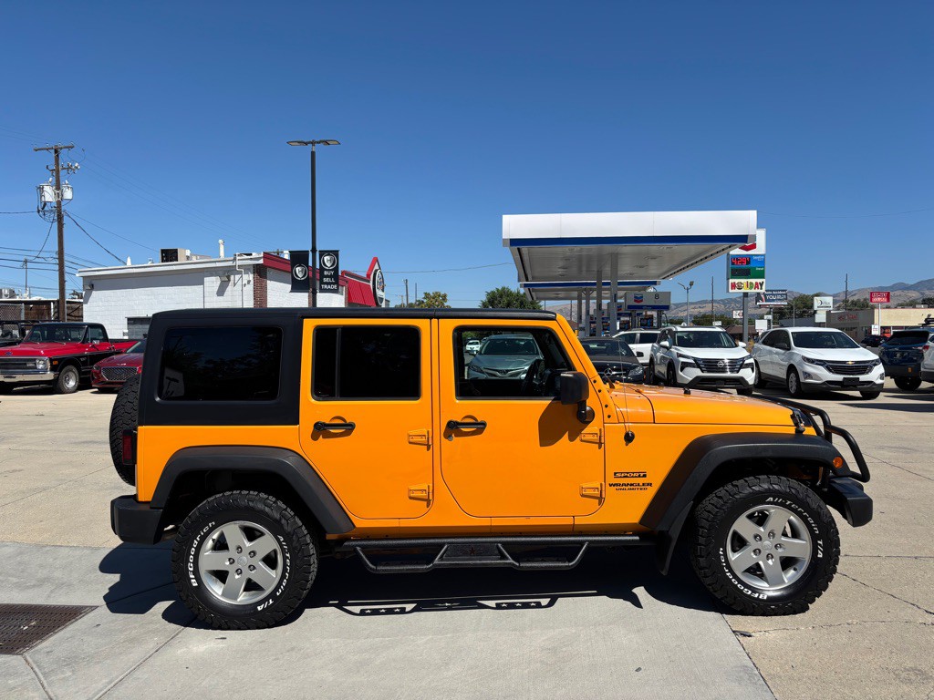 2012 Jeep Wrangler Unlimited Image 8