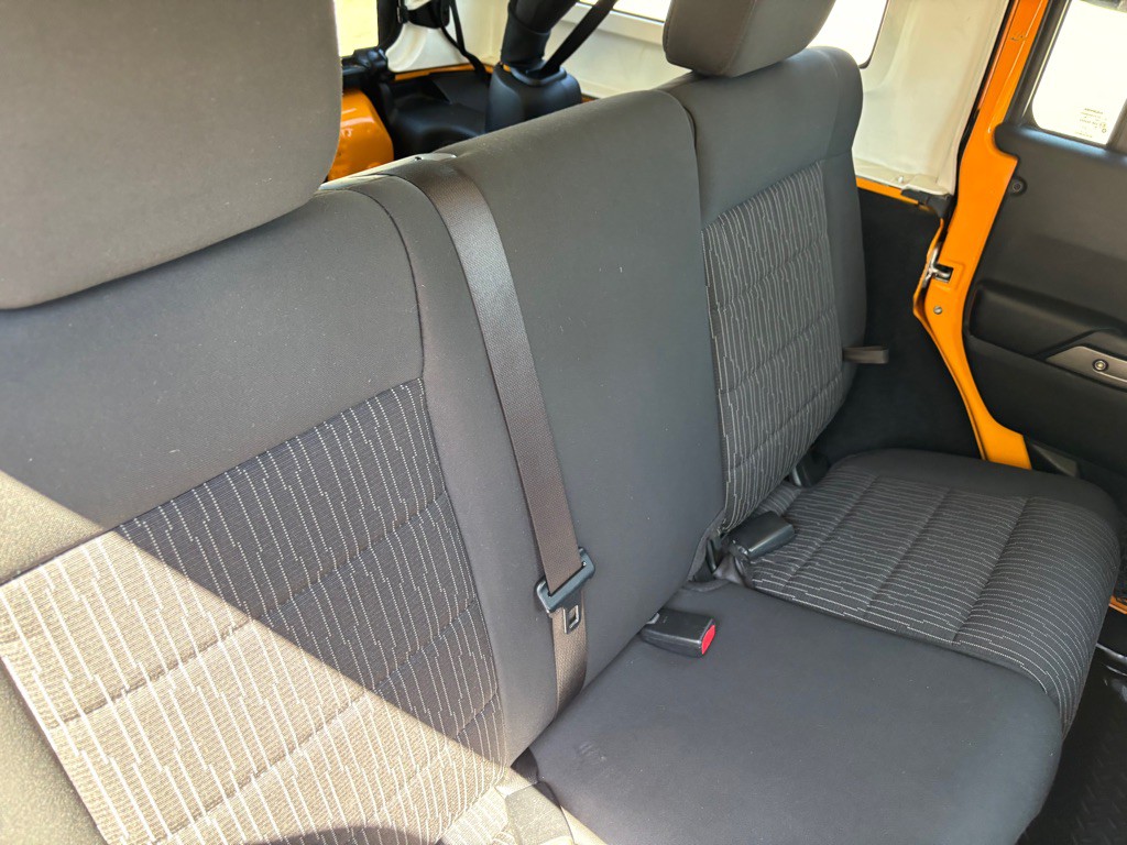 2012 Jeep Wrangler Unlimited Image 15