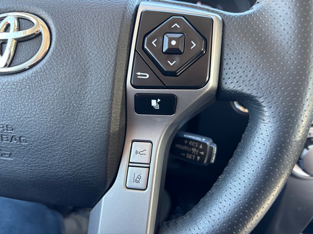 2021 Toyota 4Runner Image 31