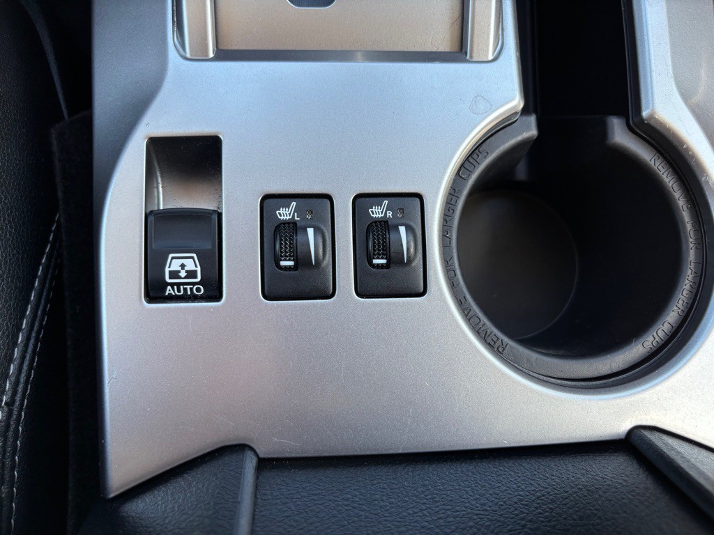 2021 Toyota 4Runner Image 37