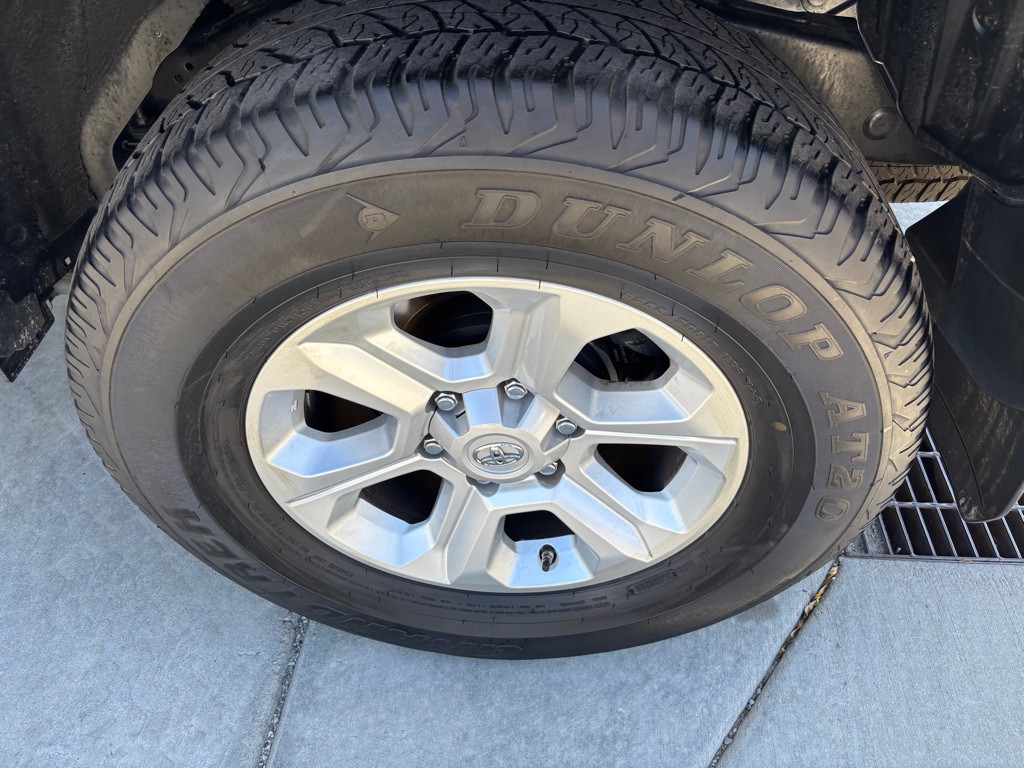 2021 Toyota 4Runner Image 41