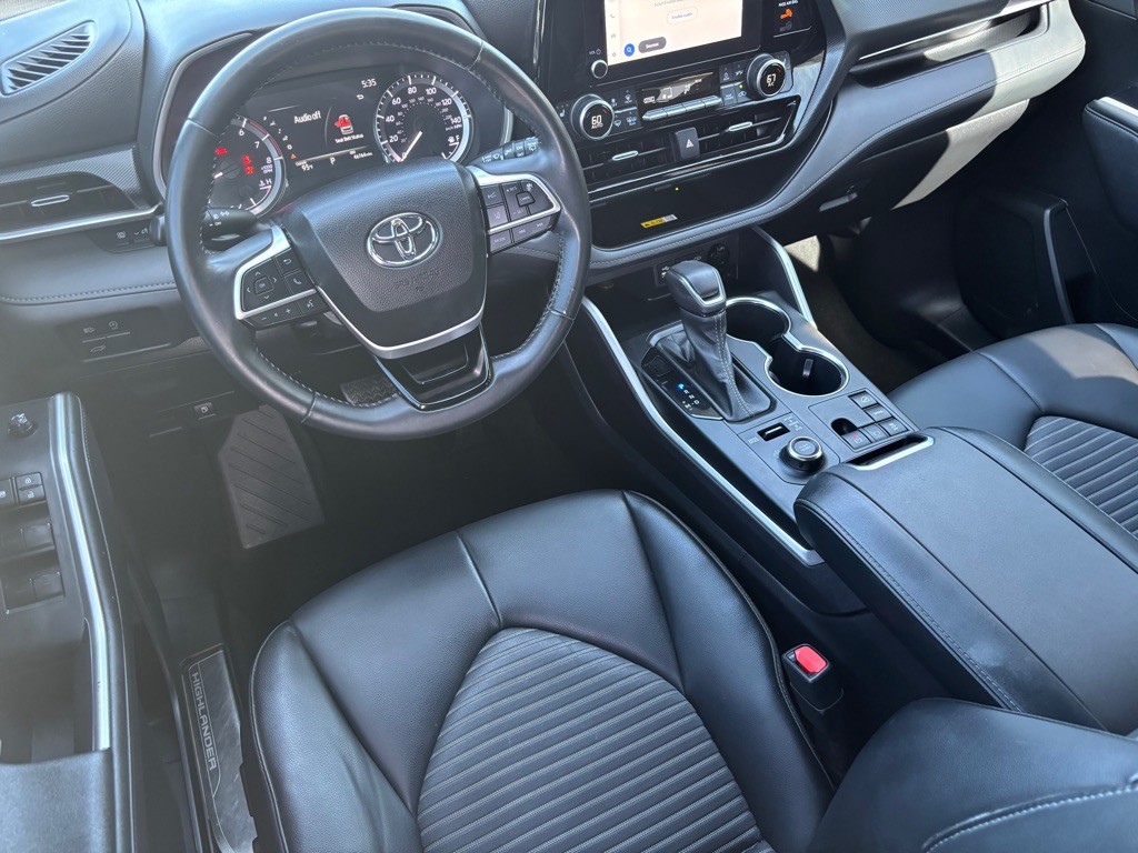 2023 Toyota Highlander Image 19