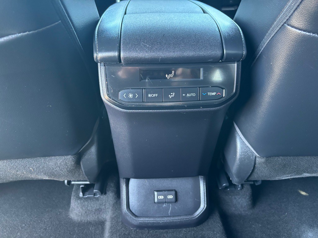 2023 Toyota Highlander Image 20