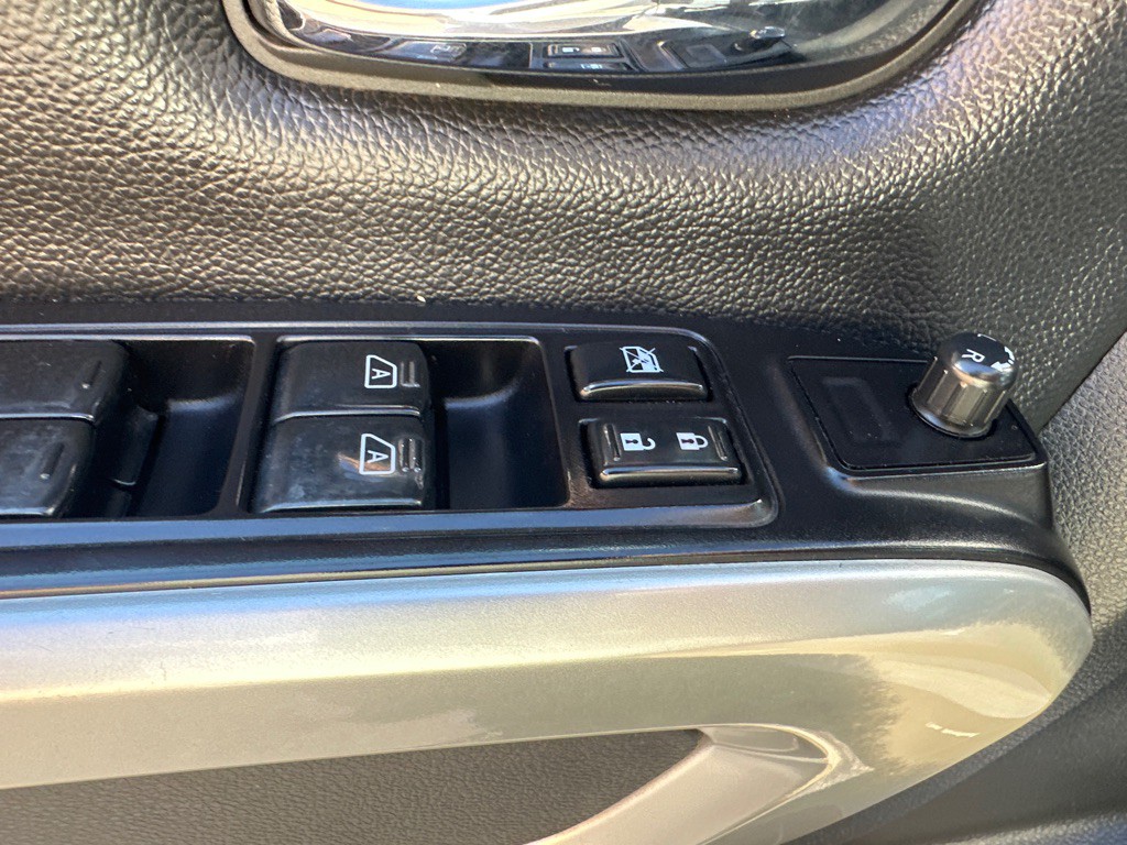 2019 Nissan Titan Image 9