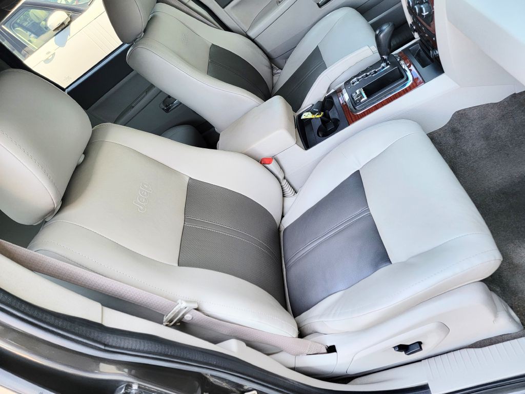 2006 Jeep Grand Cherokee Image 30