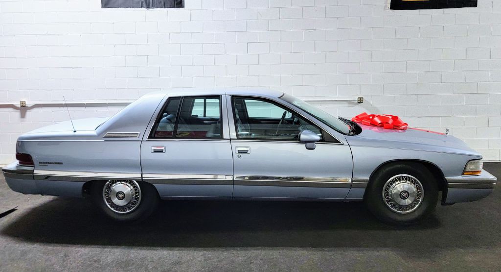 1994 Buick Roadmaster Image 2
