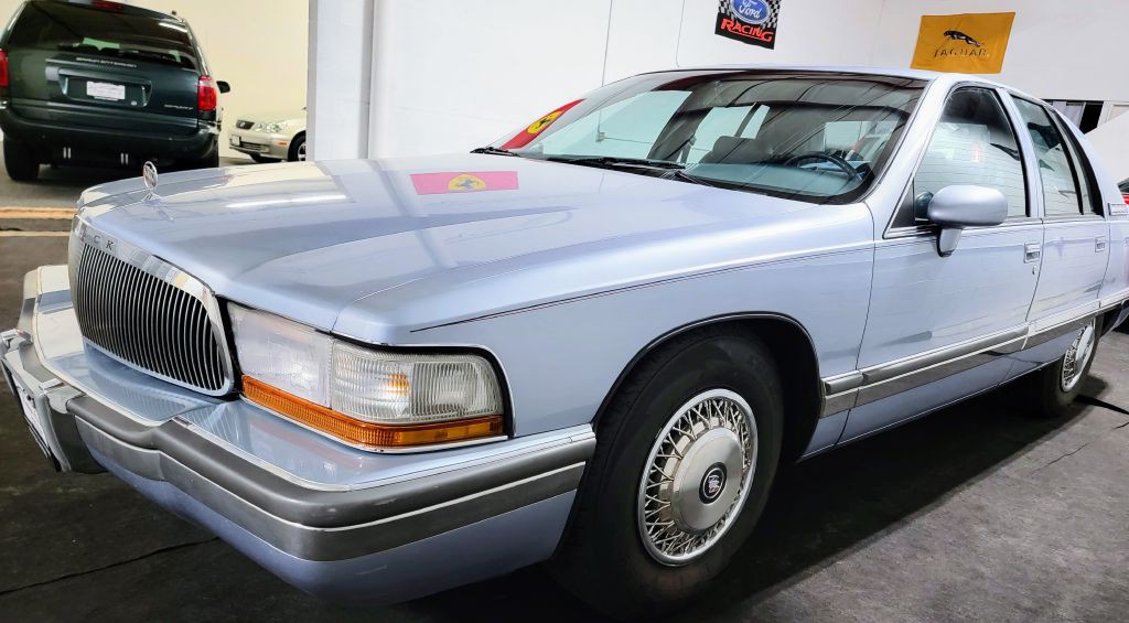 1994 Buick Roadmaster Image 7