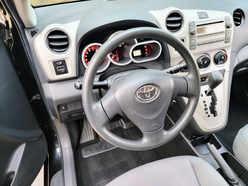 2009 Toyota Corolla Image 32