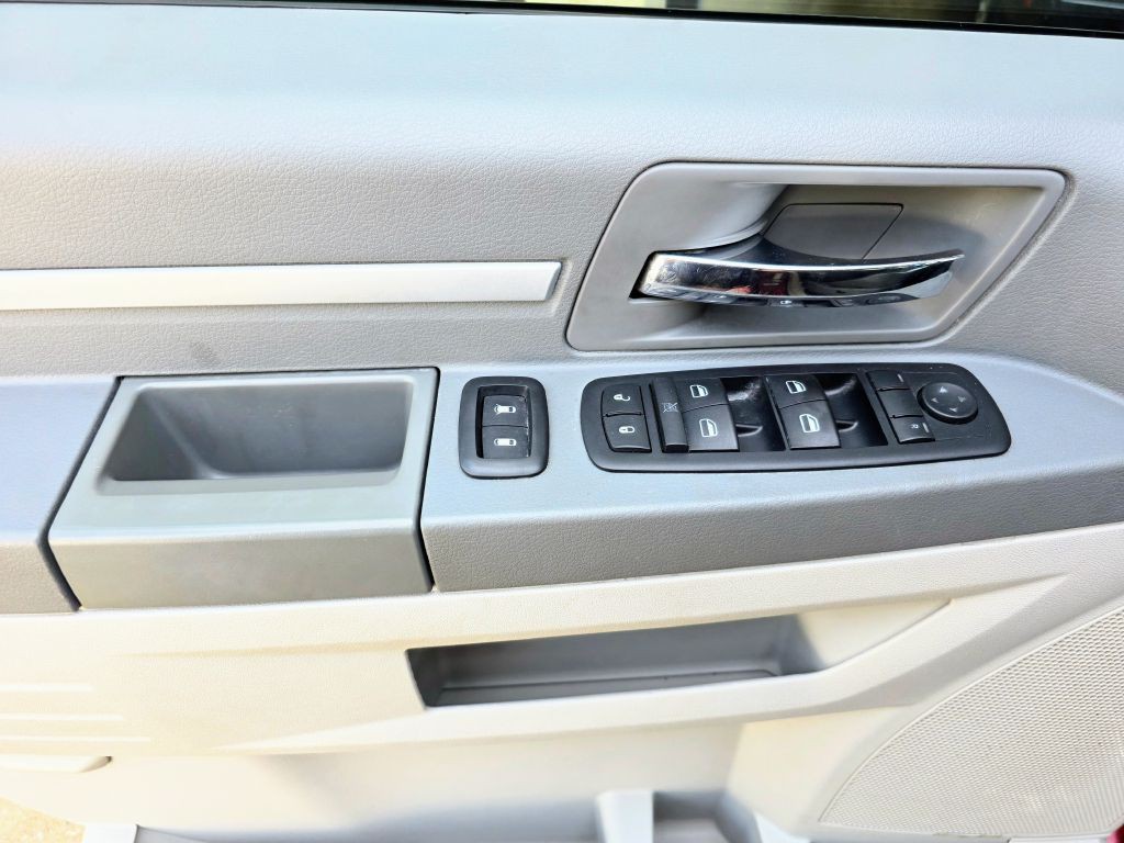 2008 Dodge Grand Caravan Image 35