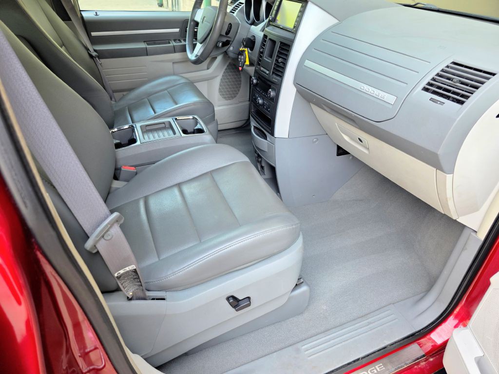 2008 Dodge Grand Caravan Image 36