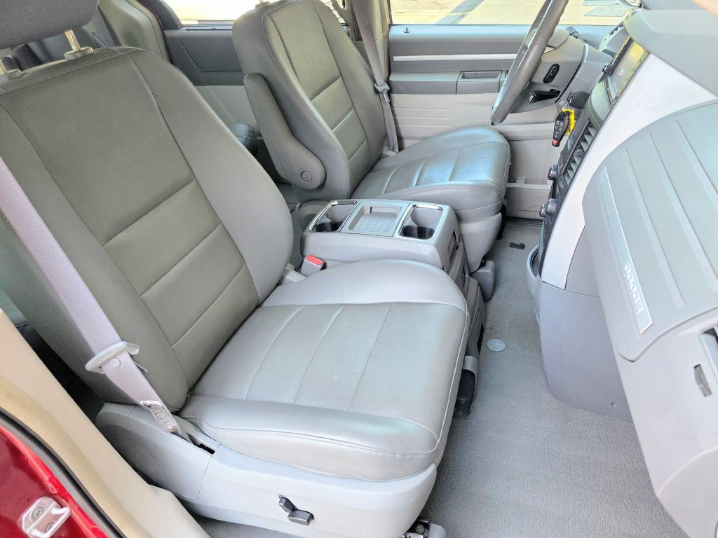 2008 Dodge Grand Caravan Image 38