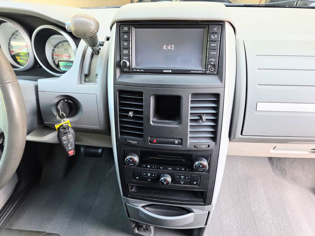 2008 Dodge Grand Caravan Image 42