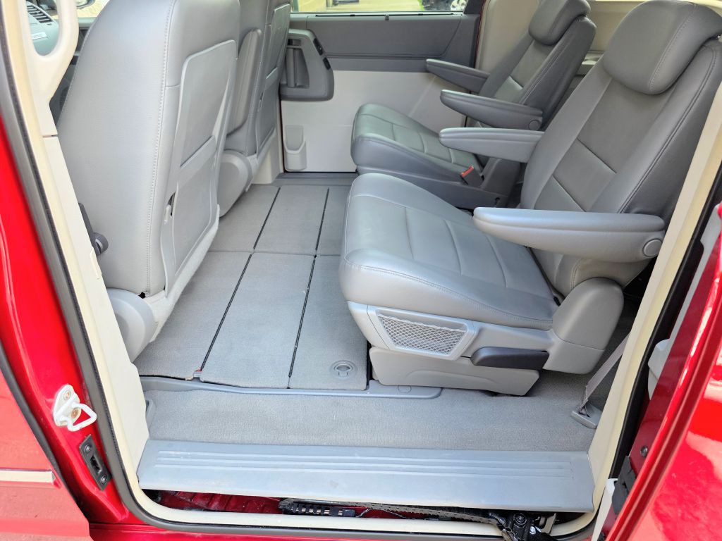 2008 Dodge Grand Caravan Image 44