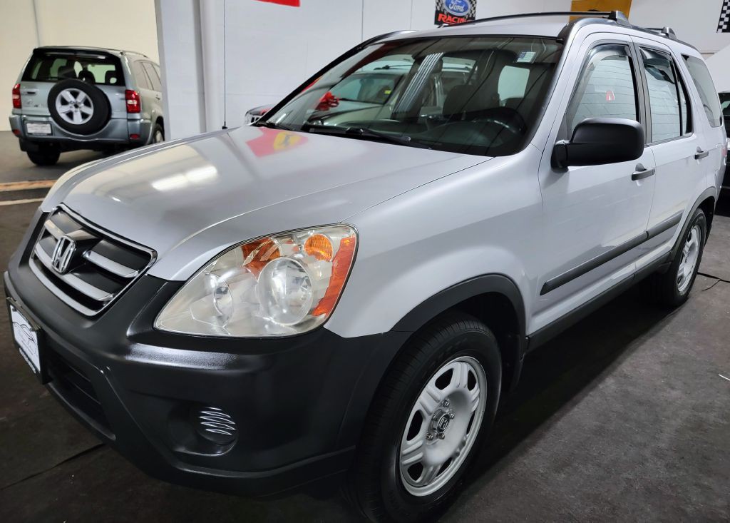 2005 Honda CR-V Image 2