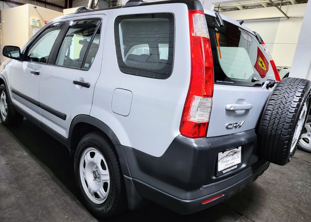 2005 Honda CR-V Image 3