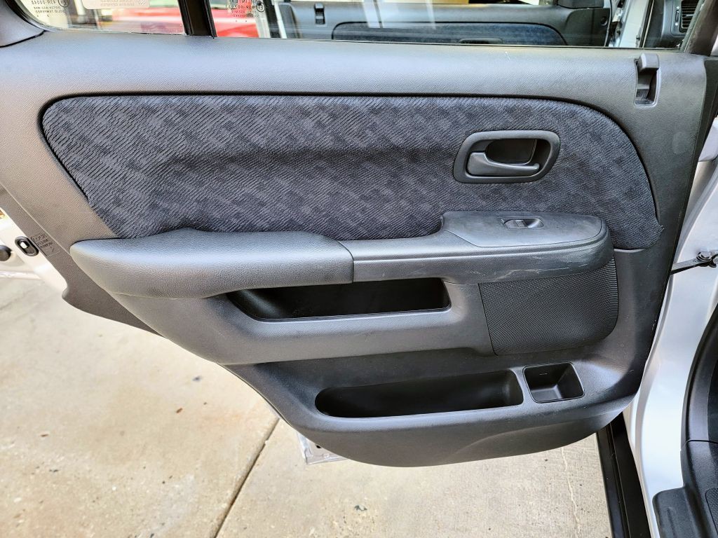 2005 Honda CR-V Image 14