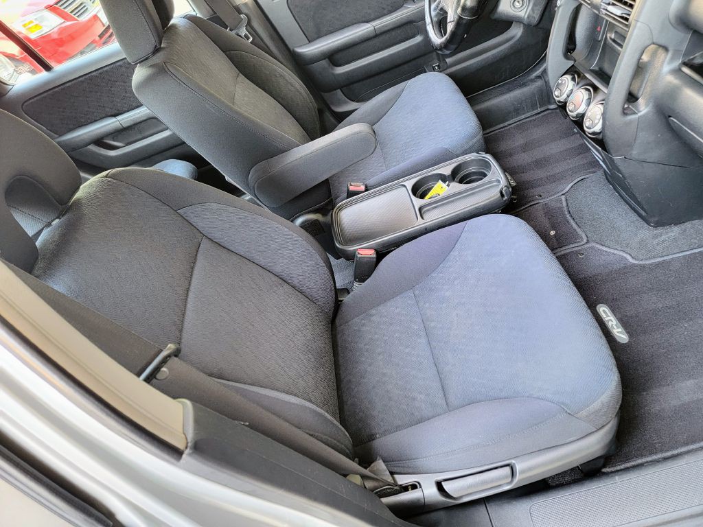 2005 Honda CR-V Image 20
