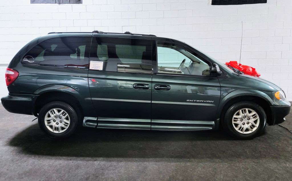 2001 Dodge Grand Caravan Image 5