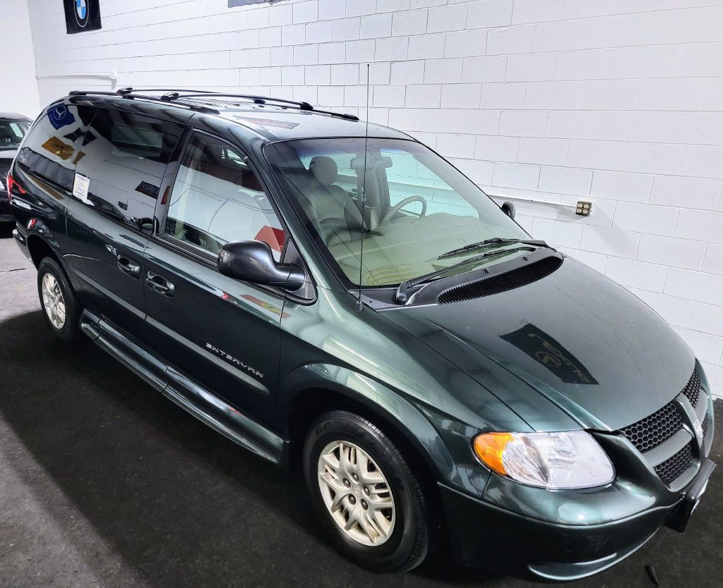 2001 Dodge Grand Caravan Image 6