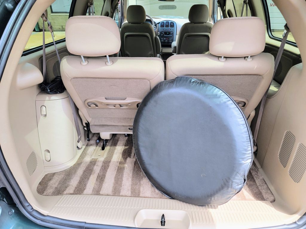2001 Dodge Grand Caravan Image 31