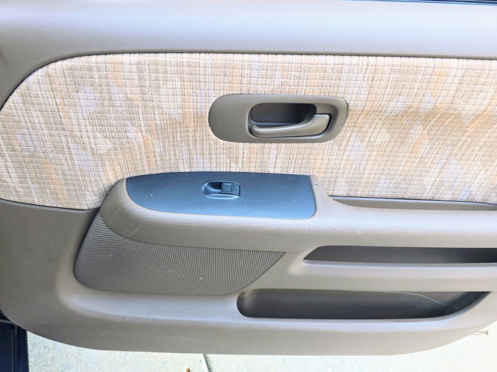 2002 Honda CR-V Image 14