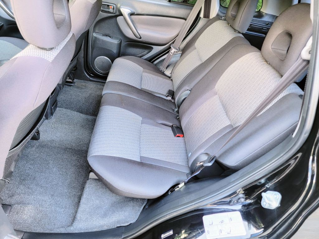 2005 Toyota Rav4 Image 15
