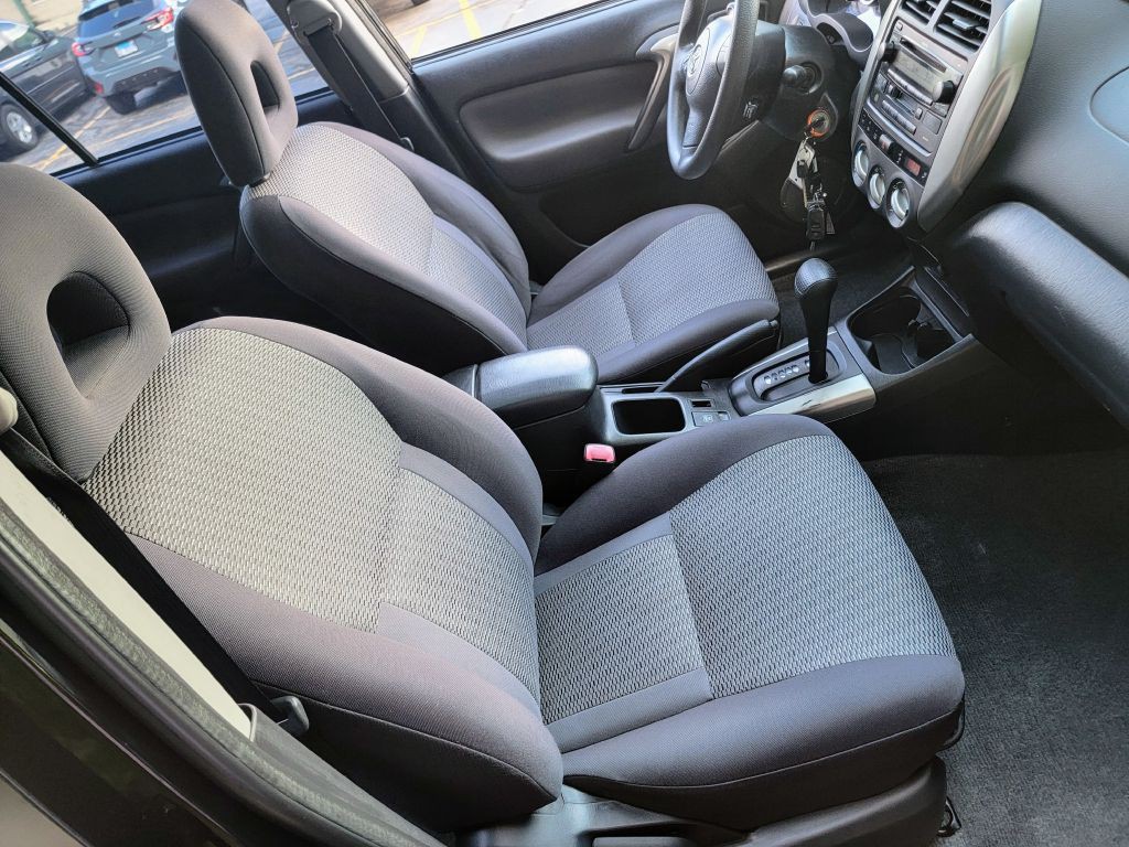 2005 Toyota Rav4 Image 17