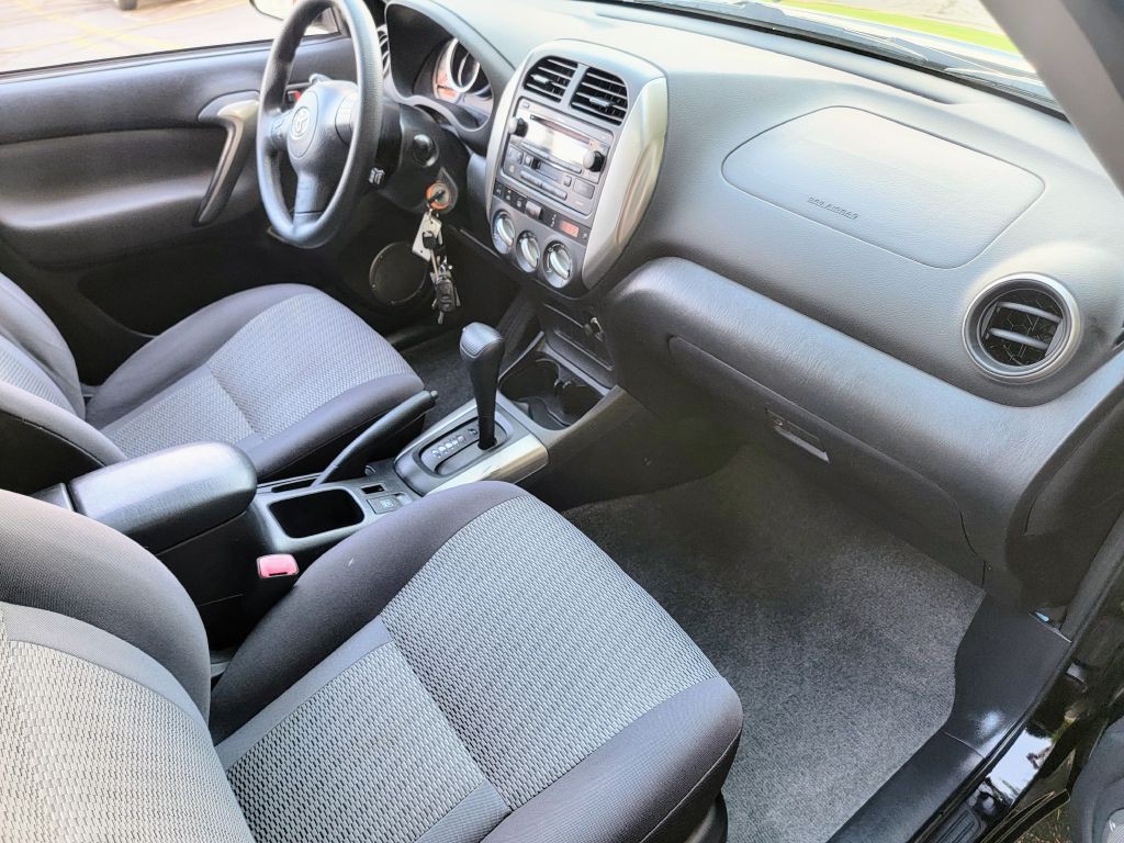 2005 Toyota Rav4 Image 18