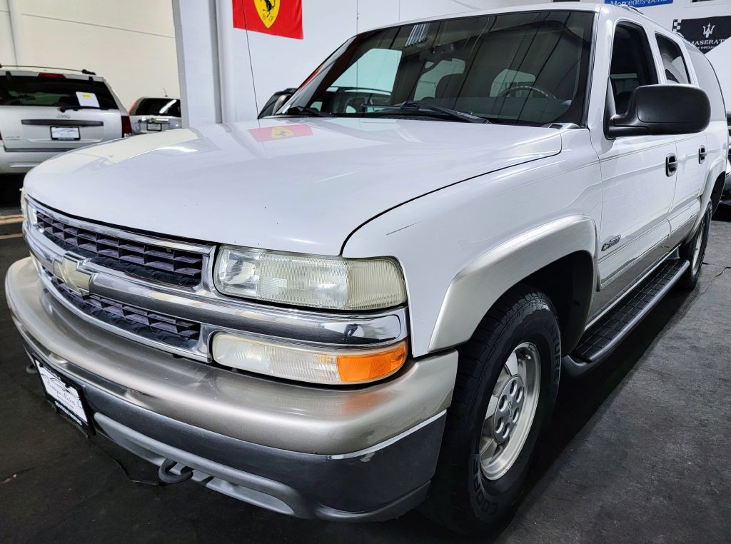 2000 Chevrolet Suburban Image 11