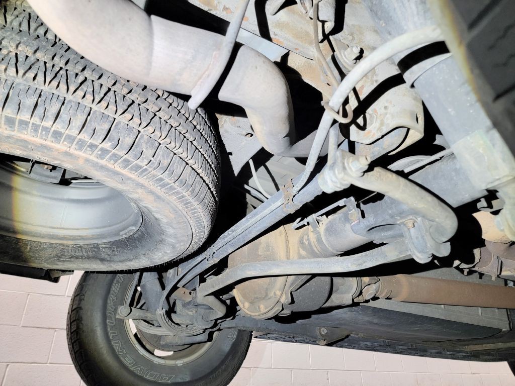2000 Chevrolet Suburban Image 30