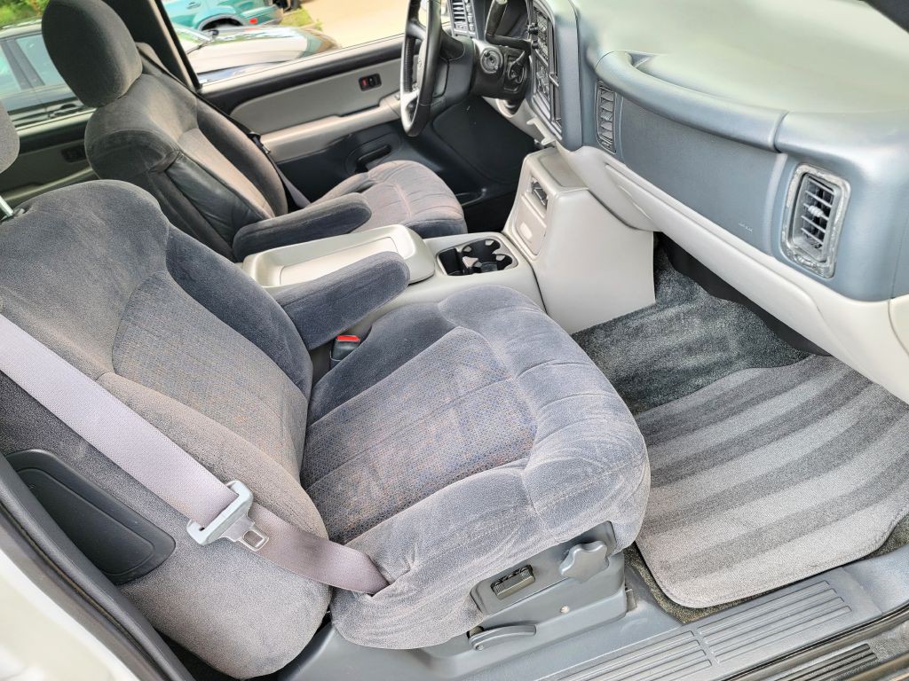 2000 Chevrolet Suburban Image 53