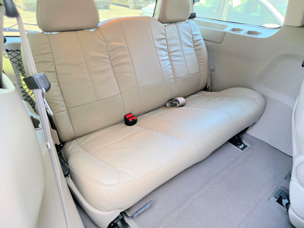 1999 Ford Windstar Image 21