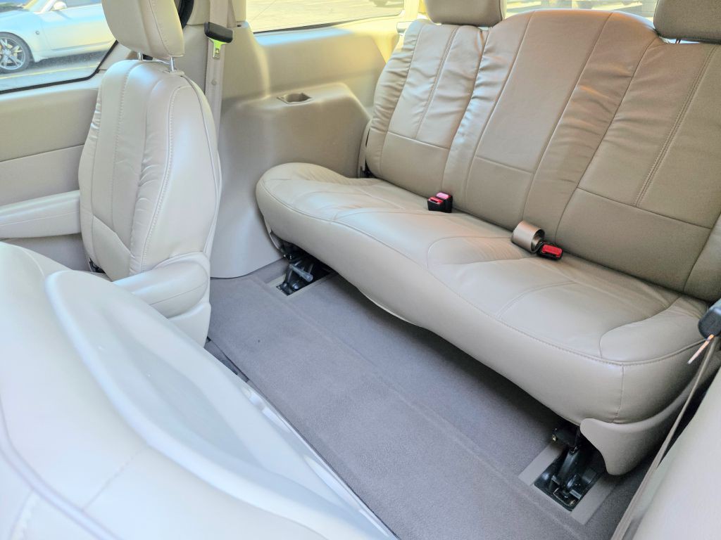 1999 Ford Windstar Image 26