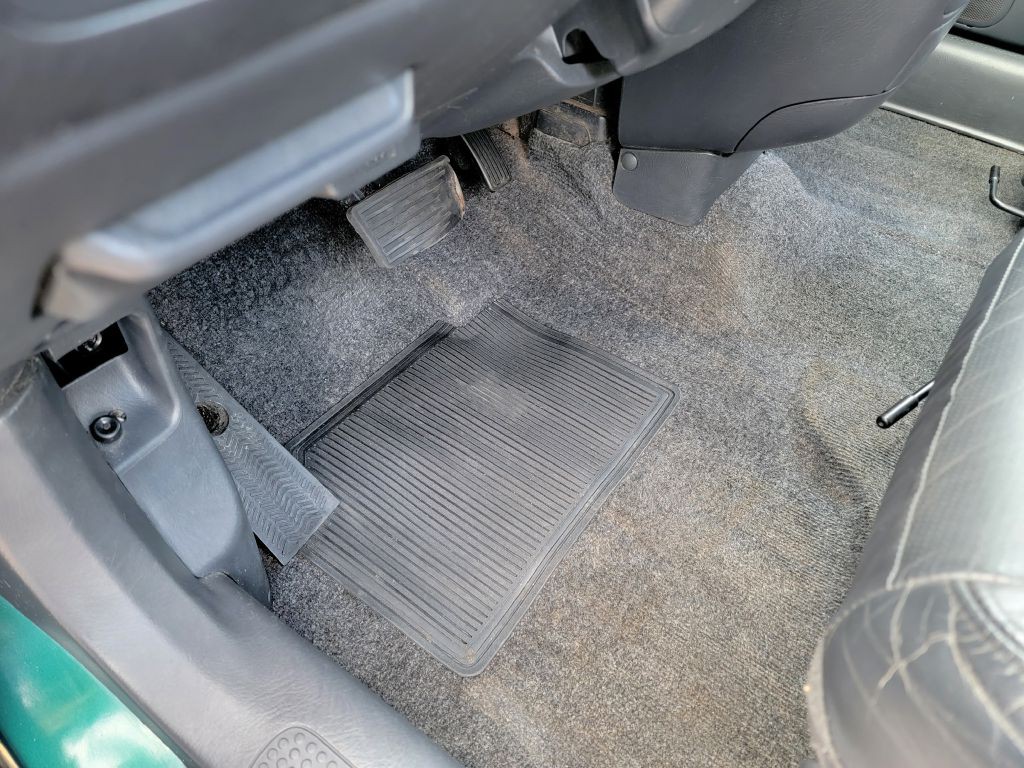 2000 Honda CR-V Image 11