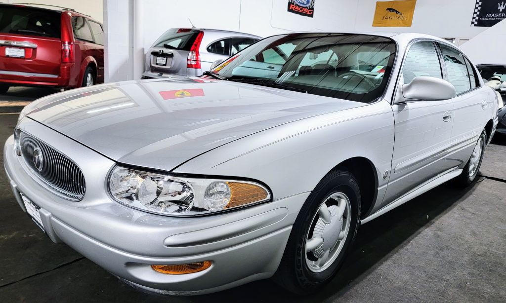 2000 Buick LeSabre Image 4