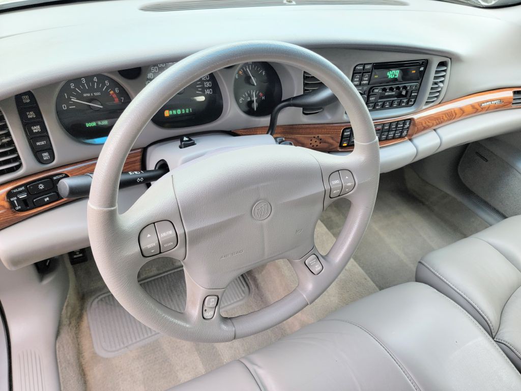 2000 Buick LeSabre Image 30