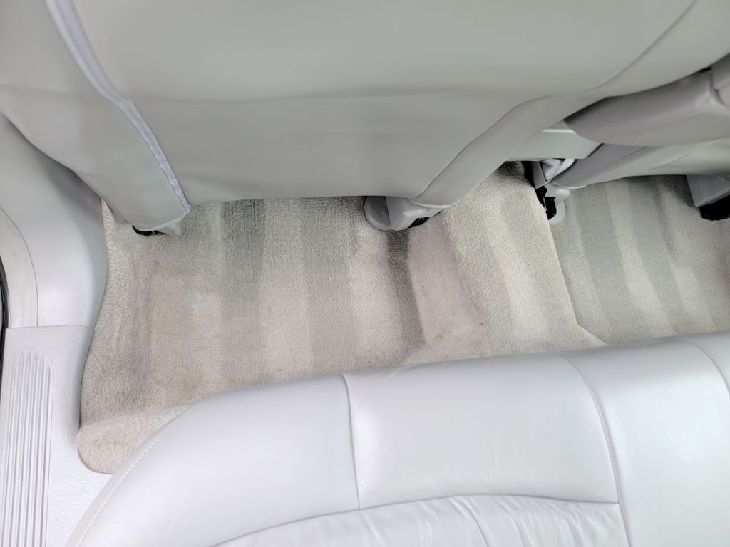 2000 Buick LeSabre Image 37