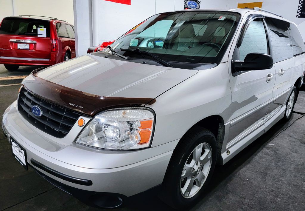 2006 Ford Freestar Image 4