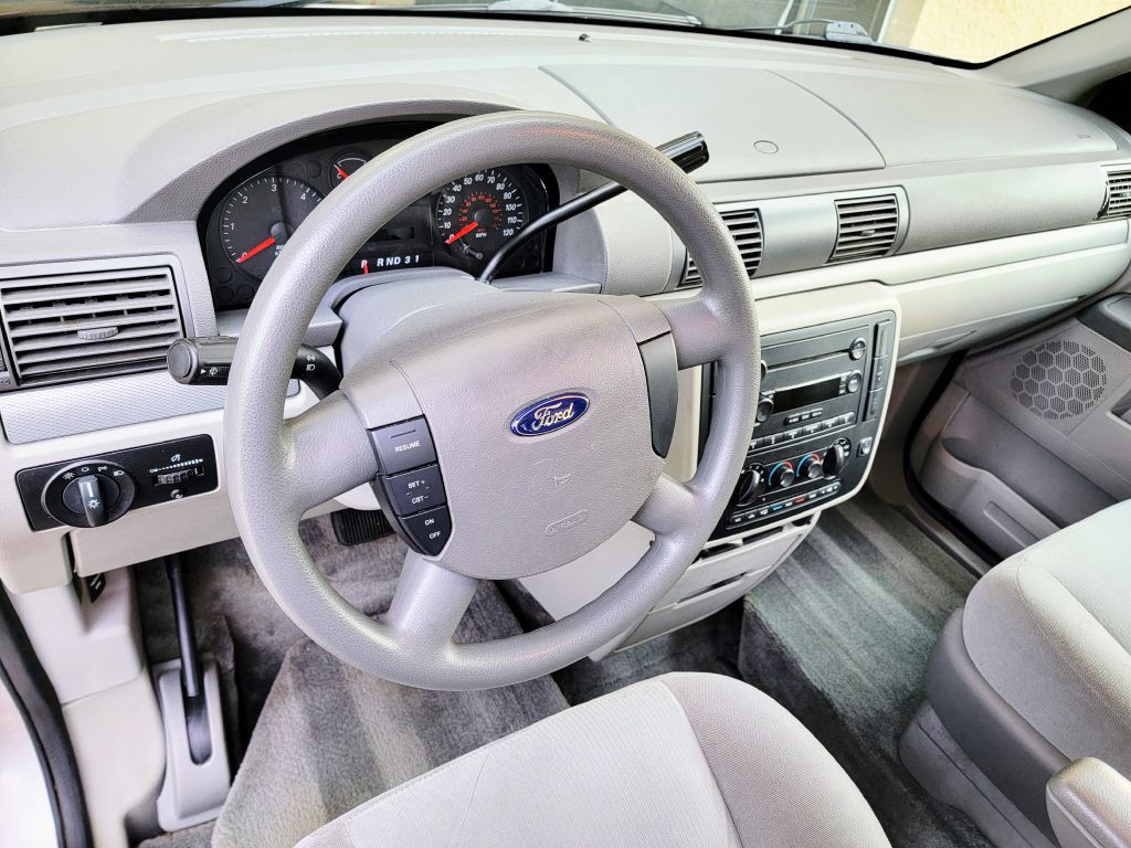 2006 Ford Freestar Image 14