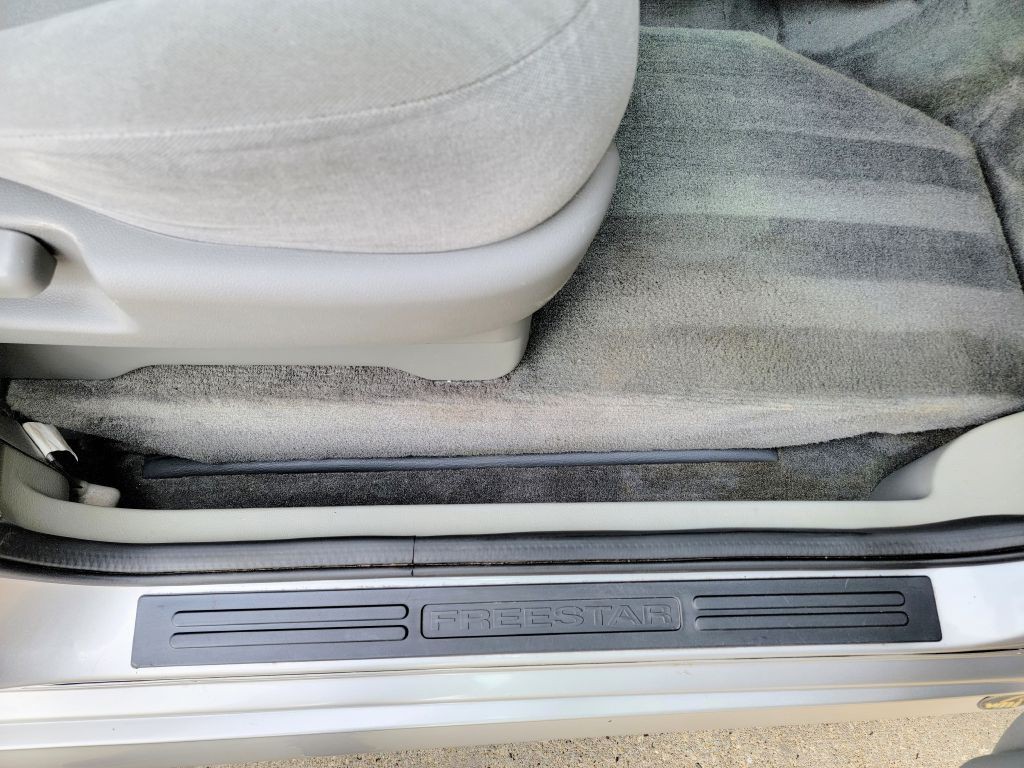 2006 Ford Freestar Image 28