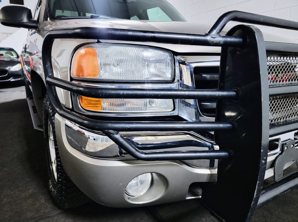 2003 GMC Sierra Image 11