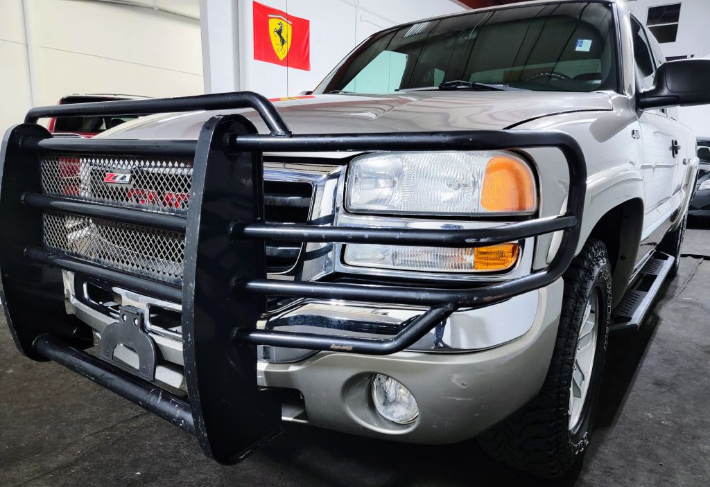 2003 GMC Sierra Image 12