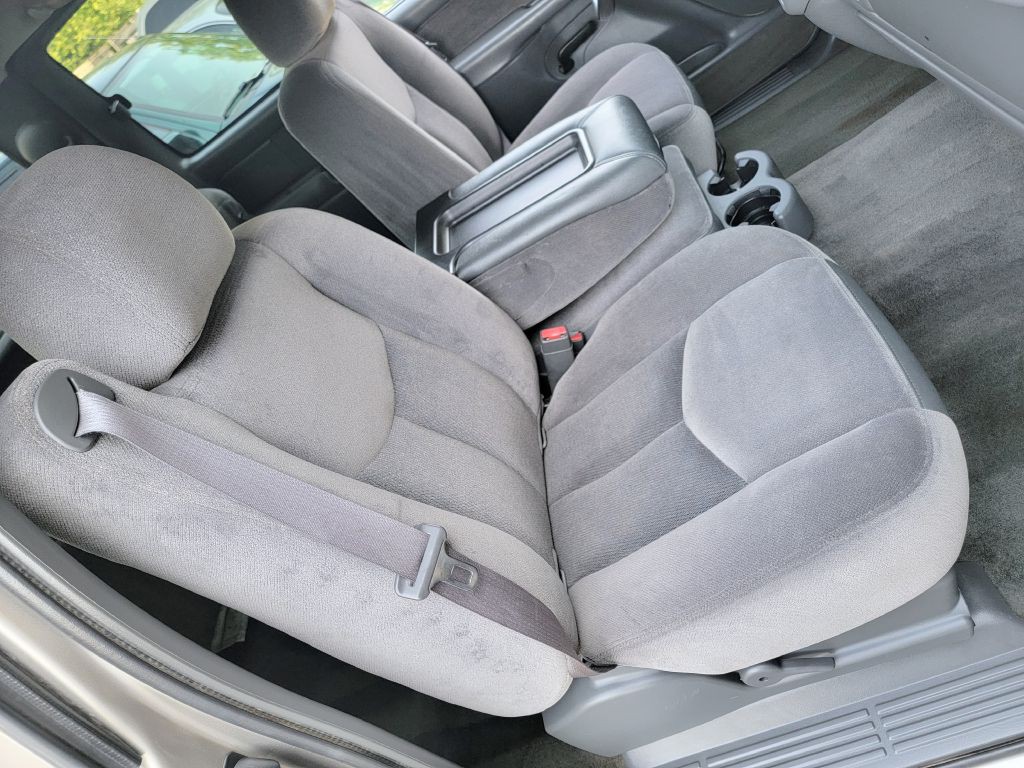 2003 GMC Sierra Image 32