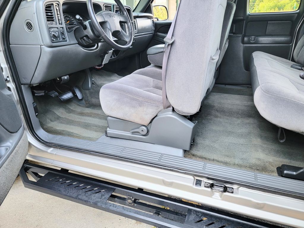 2003 GMC Sierra Image 57