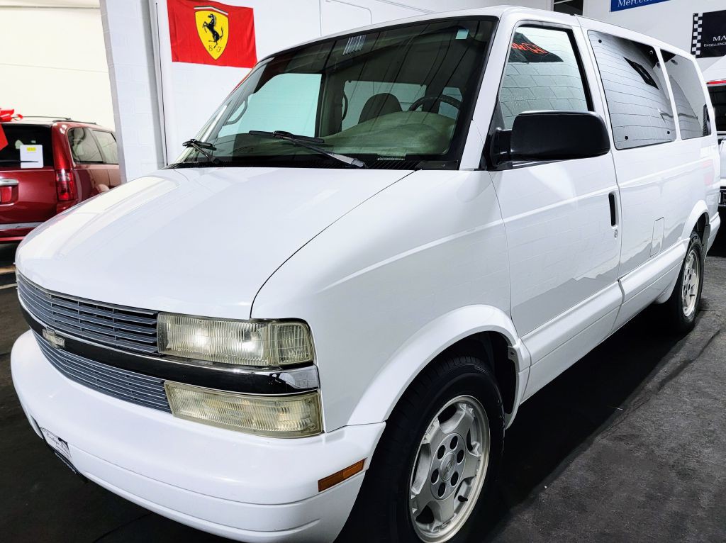 2005 Chevrolet Astro Image 11
